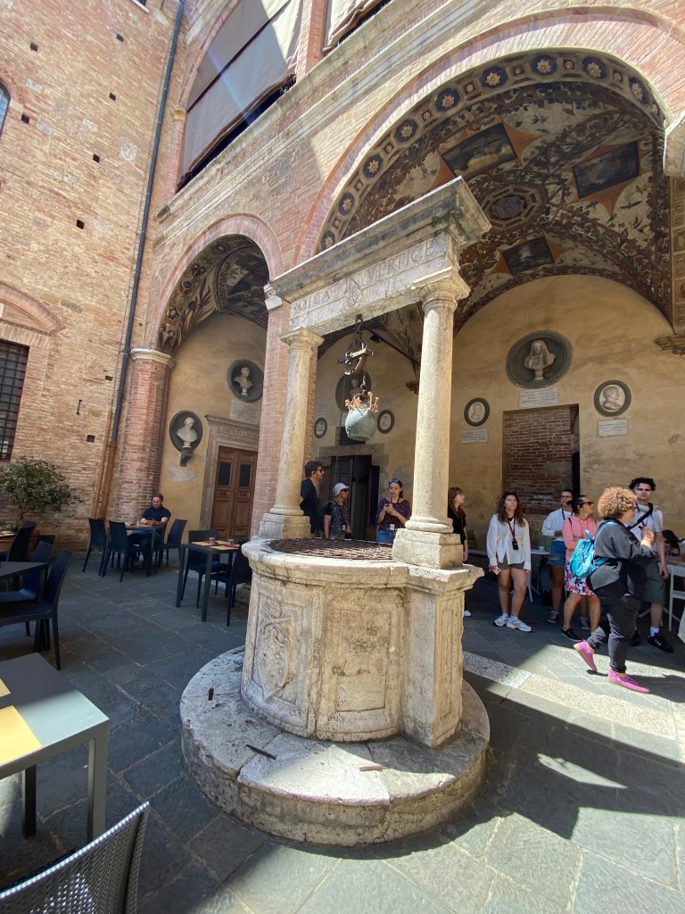 Courtyard of the musical school and cafe